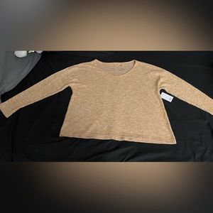 Junior’s SO waffle knit v neck pullover top in size xl